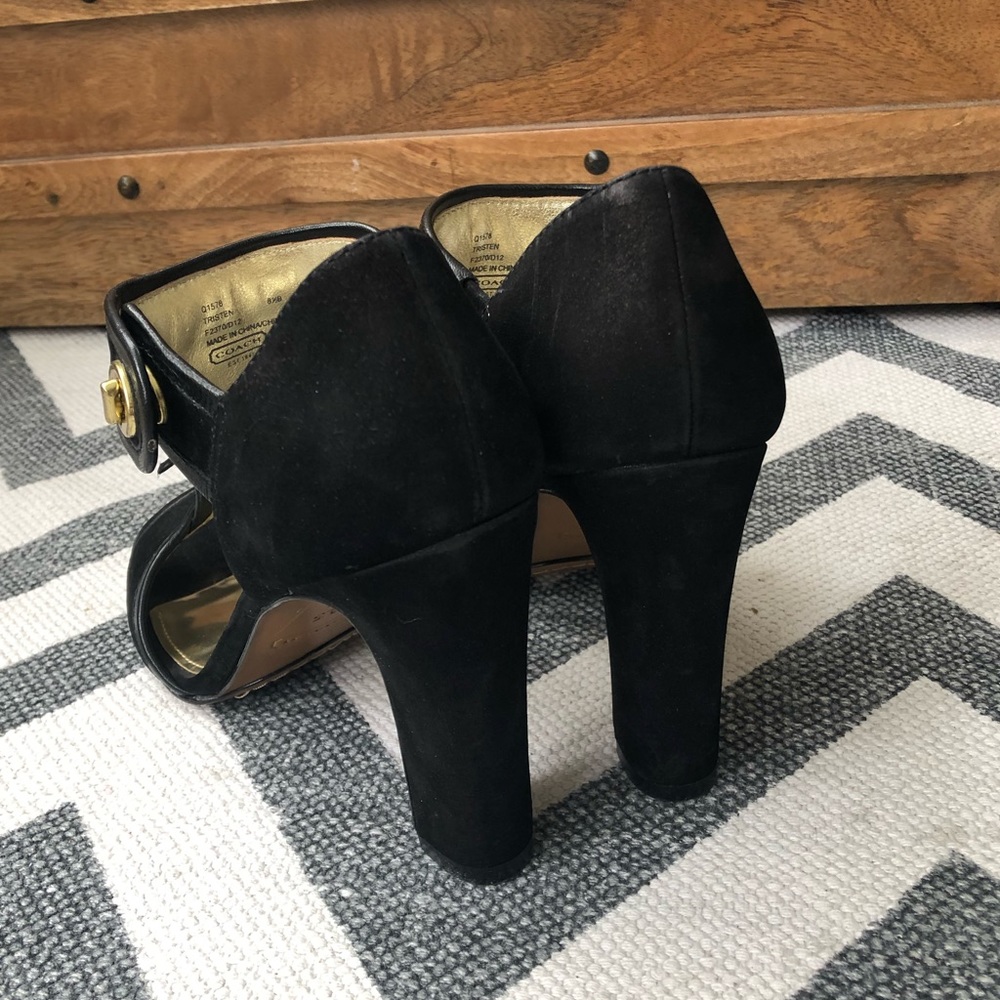 NWOT | Ladies Tstrap Coach Heels - Picture 7 of 8